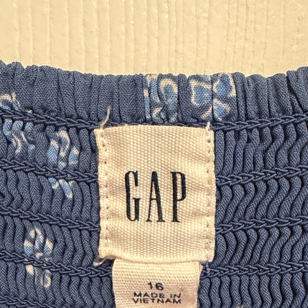 GAP Blue Floral Smocked Maxi Dress Adjustable Straps Size 16 - Picture 3 of 13